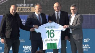 Başkan Alinur Aktaş: Bursasporu kimse merak etmesin. Allahın izniyle gelecek günler çok daha güzel olacak
