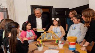 Başkan Bakkalcıoğlu “Geleceğe Köprü İnşa Ediyoruz” adlı STEM Atölyesine konuk oldu
