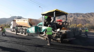 Başkan Büyükkılıç: “Fatih Sultan Mehmet Bulvarında 7 bin ton asfalt döküyoruz”