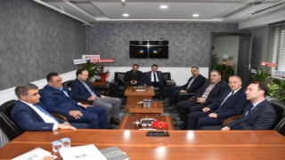Başkan Çapraz, Vali Gürel ile Eskipazar OSByi görüştü