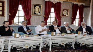 Başkan Çerçi taziyeleri kabul ediyor