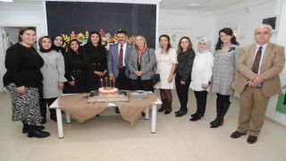 Başkan Deveciden  AtaÇocuklu öğretmenlere kutlama