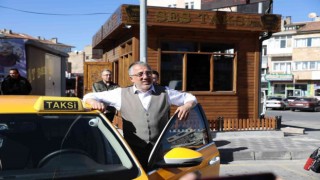 Başkan Savran minik Yusuf için direksiyona geçti