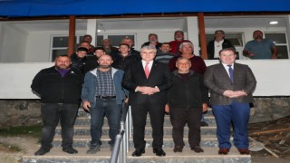 Başkan Yüce kapı kapı gezerek Türkiye Yüzyılını anlattı