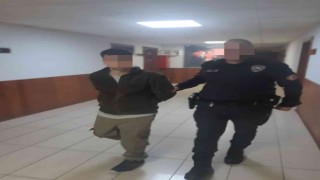 Başkasının kartıyla işlem yaptı, polisten kaçamadı
