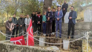 Batmanda şehit öğretmenler için 3 dilde mevlit okutuldu