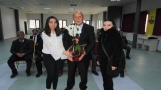 Bayburt Belediyesi personeline Güven, Huzur ve İletişim” konulu sunum