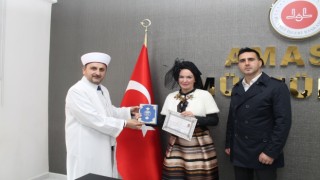 Belaruslu tercüman Volha, Müslüman olup Meryem ismini aldı