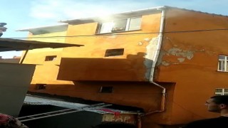 Beyoğlunda yangında korku dolu anlar