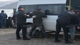 Bitliste 31 düzensiz göçmen yakalandı