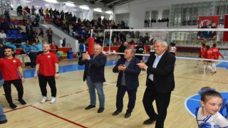 “Bizim Kızlar” 5. haftada da liderliği bırakmadı