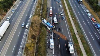 Boluda otobüs kazasında ölen 3 kişinin cenazeleri morga kaldırıldı