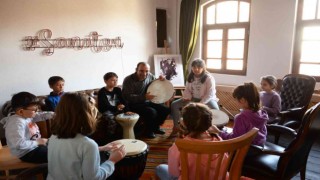 Bilecik Bozüyük'te düzenlenen içimizdeki ritm atölyesi ilgi gördü