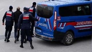 Bulgaristan sınırında polisi vuran şüpheliler adliyeye sevk edildi