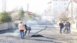 Bünyanda asfalt çalışmaları sokaklarda devam ediyor