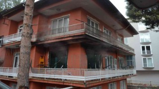 Burdurda ev yangını