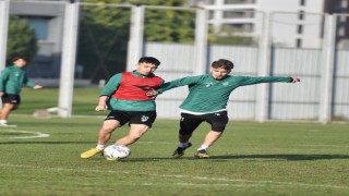 Bursasporda Düzcespor maçı hazırlıkları devam ediyor