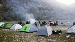 Çadır kampında uygulamalı eğitim