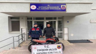 Çalınan motosiklet yediemin otoparkında bulundu