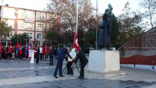 Çanakkalede Öğretmenler Günü kutlandı