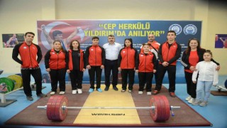Cep herkülü, isminin yaşatıldığı Yıldırımda anıldı