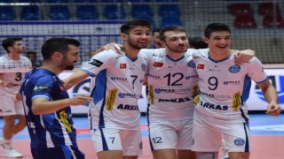 CEV Voleybol Cup: Caruur Volley Gent: 2 - Arkas Spor: 3