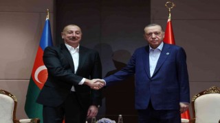 Cumhurbaşkanı Erdoğan, Azerbaycan Cumhurbaşkanı Aliyev ile bir araya geldi