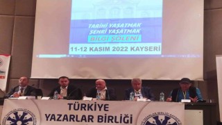 D. Mehmet Doğan: Tarihsiz şehirler talihsiz şehirlerdir