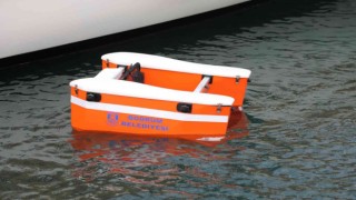 Deniz yüzeyi temizleme aracı hizmete başladı