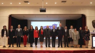 DEÜde Öğretmenler Günü töreni