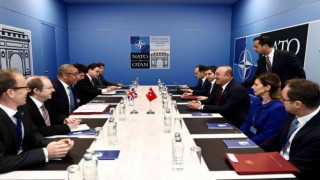 Dışişleri Bakanı Çavuşoğlu, İngiliz mevkidaşıyla görüştü