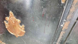 Diyarbakırda boşanma aşamasındaki erkek, eşinin evine çıkıp bıçakladı