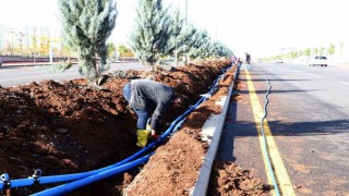 Diyarbakırda yeni imar alanlarında refüj ve kavşaklar düzenleniyor