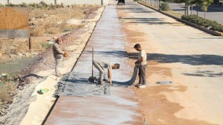 Döşemealtına renkli baskı beton kaldırım