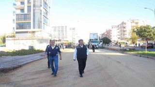 Döşemealtında Atatürk Caddesine sıcak asfalt