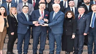 DTB ve DTO yönetimi, yeni projeler için TOBB Başkanı Hisarcıklıoğlu ile bir araya geldi