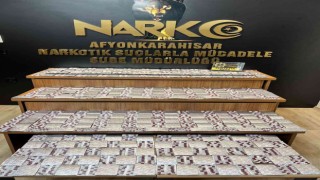 Durdurulan otomobilde 5 bin 399 adet uyuşturucu hap ele geçirildi