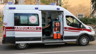 Edirnede iki araç çarpıştı: 3 yaralı