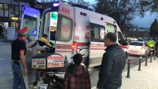 Edirnede motosikletten düşen kurye yaralandı