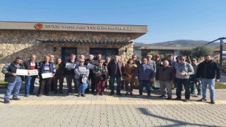 Efes Tarlası Yaşam Köyünde çiftçi eğitimleri sürüyor
