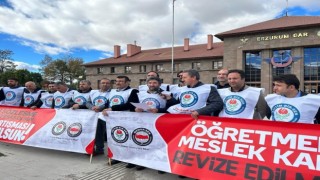 Eğitim Bir Sen üyeleri meslek kanununun iyileştirilmesini istiyor