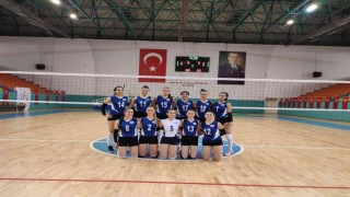 Elazığ Belediyesi Voleybol, rahat kazandı