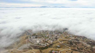 Elazığ sis denizinde kayboldu, ortaya kartpostallık görüntüler çıktı