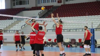 Elazığda voleybol aday hakemlik kursu açılıyor