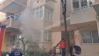 Elektrik tesisatındaki arıza mutfağı yaktı