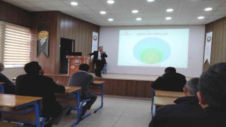Emette din görevlilerine, “Ailenin Korunması ve Aile İçi Şiddetin Önlenmesi konulu seminer