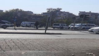 Eşini yaralayıp aynı silahla canına kıydı
