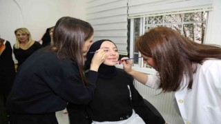 ESMEKin temel makyaj eğitimleri büyük ilgi görüyor
