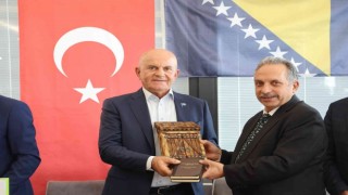“Evlad-ı Fatihana hizmet görevimizdir”