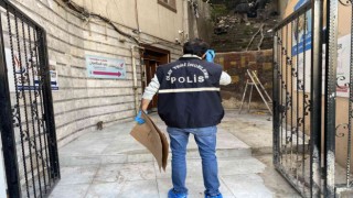 Fatihte metruk gecekonduda insan kafatası ve kemikleri bulundu